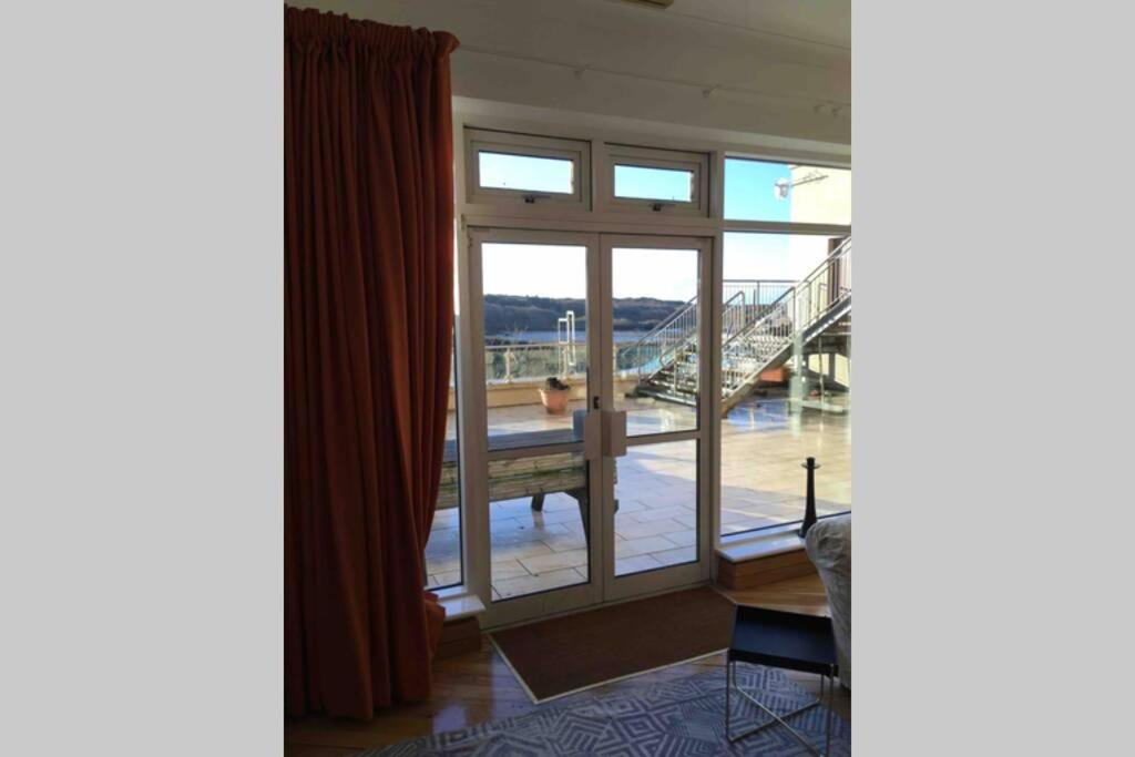 The Loft @ Clifden Bay Apartments Exterior photo
